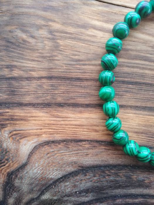 Bransoletka damska malachit średnia koralików 6 mm