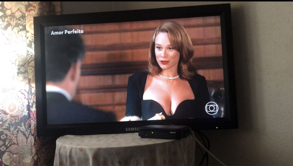 Monitor Samsung SyncMaster 32” Profissional HD