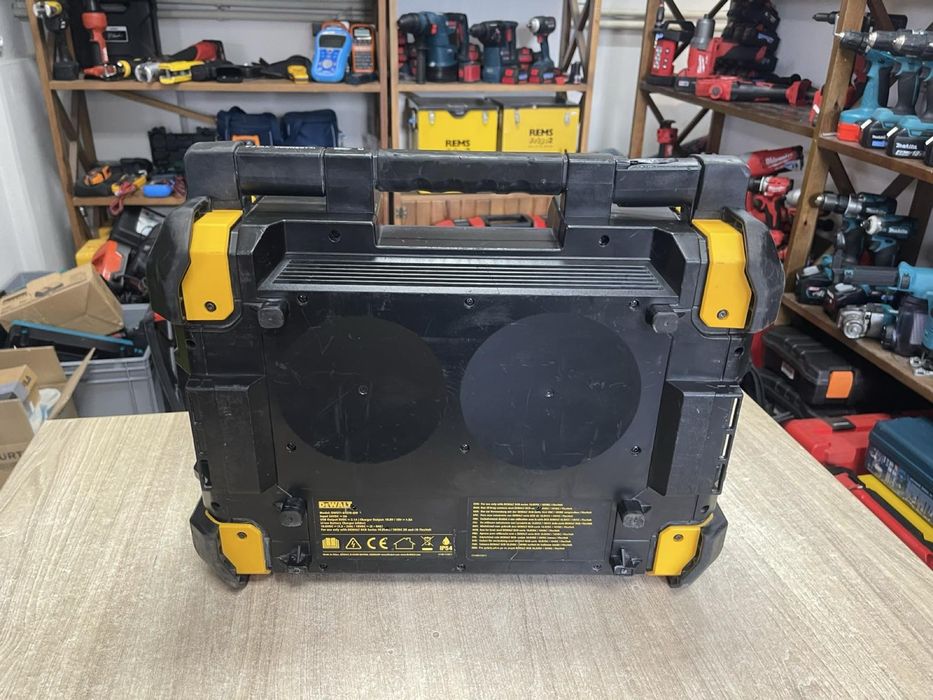 DeWALT DWST1-81078 TSTAK / Будівельне радіо та акустична система Девольт