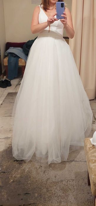 NOWA suknia ślubna nieużywana, idealna na zimę,pracowni Fulara&Żywczyk