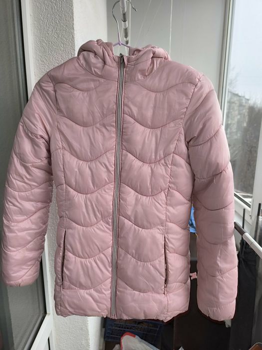 Куртка для дівчинки