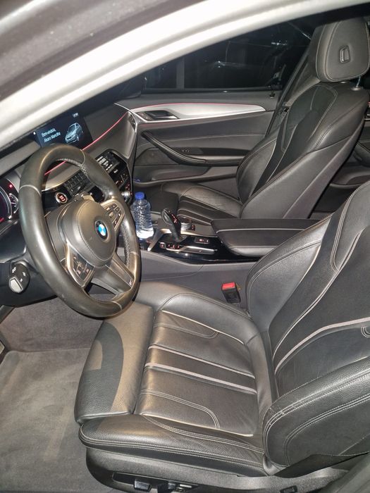 Carro BMW 520d Pack M