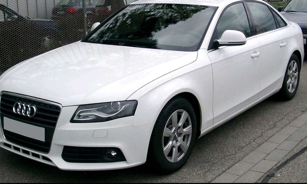 Фара ліва лед ксенон led xenon Audi A4 B8 Ауді 2007-2011  (8K0)