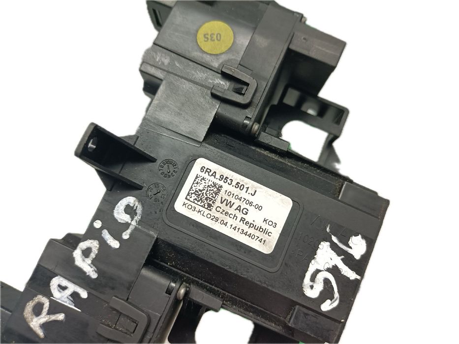Conjunto / manetes de luzes e limpa vidros SKODA Rapid Liftback (NH3)