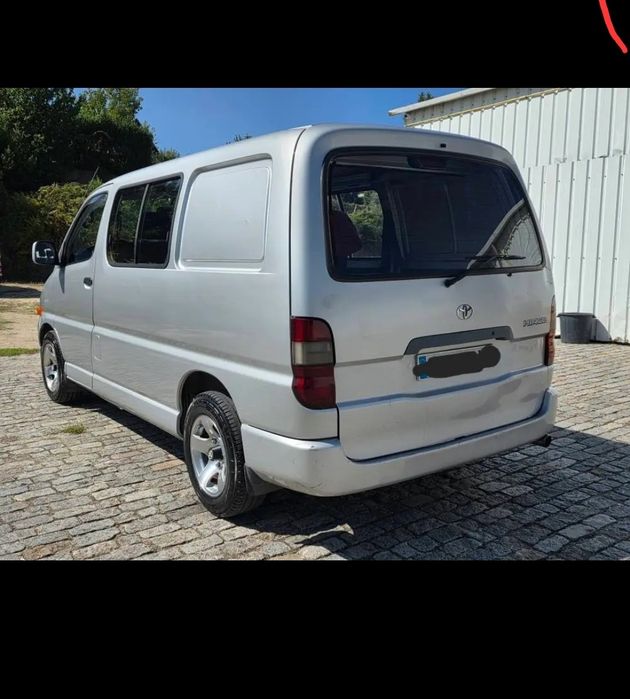 Toyota hiace 2.5 6 lugares