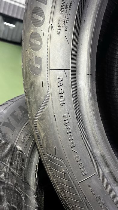 Шини Goodyear  235/55R19. 3шт за ціною даох !!  2022-23 рік