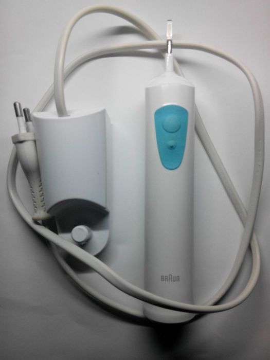 Щётка зубная электрическая BRAUN