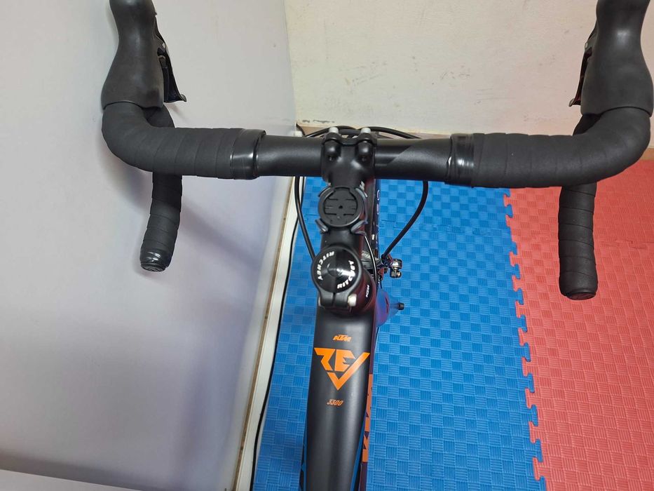 KTM Revelator 3300 – PERFORMANCE CARBON – Excelente Estado