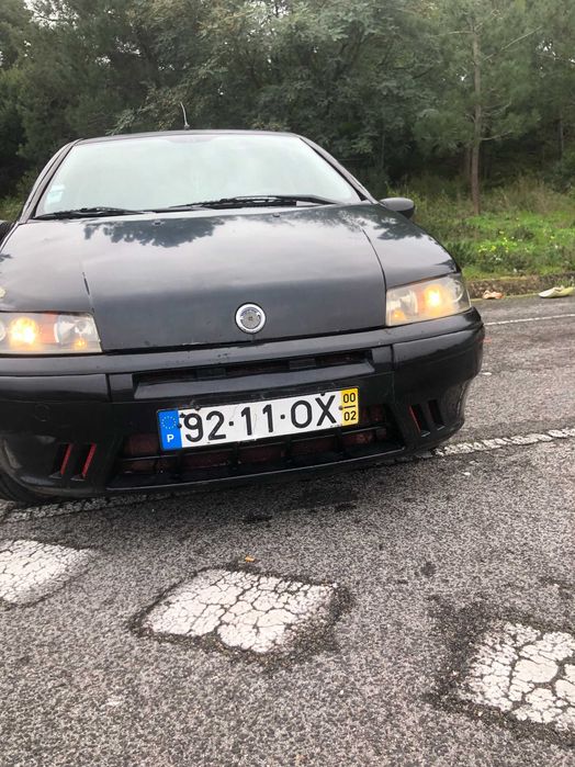 Vendo  Fiat Punto,,  Em bom Estado