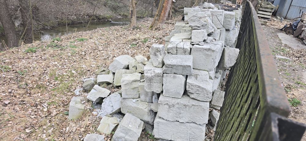 Stare pustaki Skawińskie