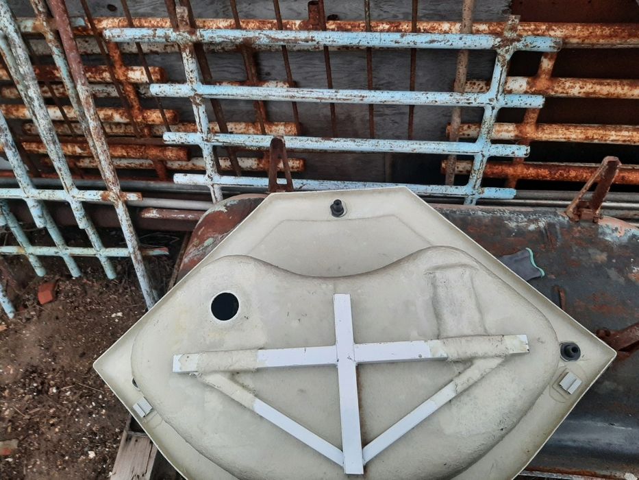 Поддон для душевой б.у