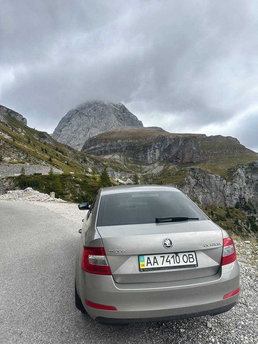 Продам Шкоду Октавия А7 2013 г.