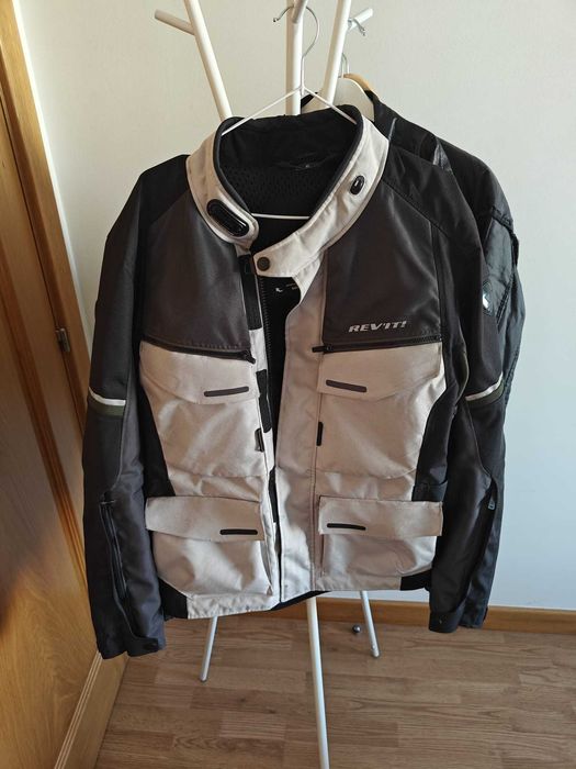 Casaco Mota Rev'it (XL) (pouco usado) [Inclui proteção de costas, forro de inverno, forro impermeável)