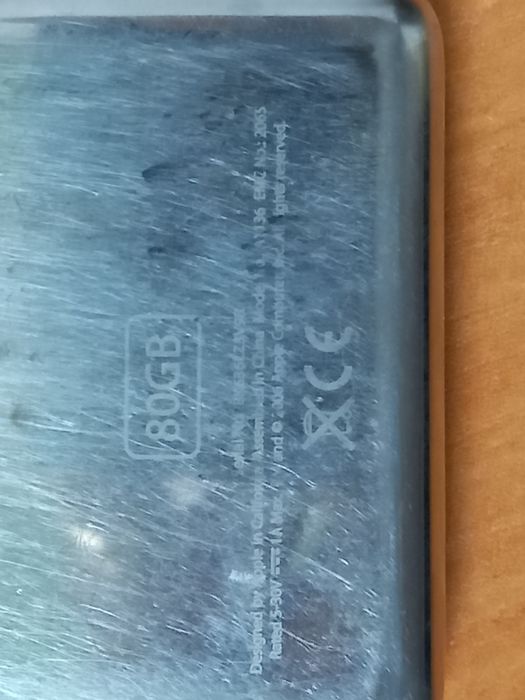 Плеер Ipod classic 80GB ÷ дополнительный чехол-аккумулятор