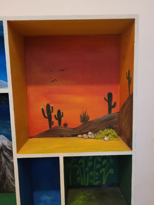 Półka, Gablotka na figurki