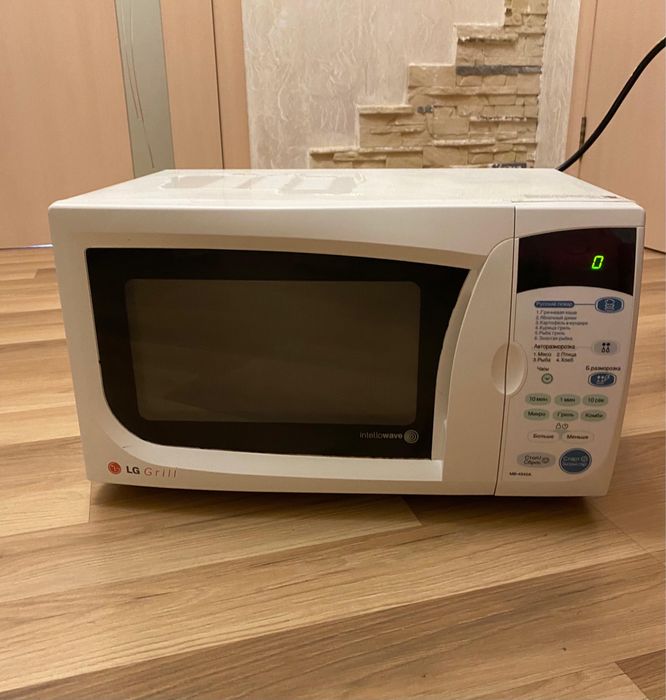 Микроволновка LG MB-4342A
