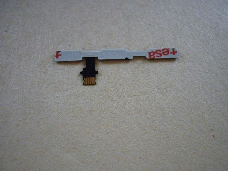 Шлейф Xiaomi Redmi 5 Plus з кнопкою включення і кнопками гучності