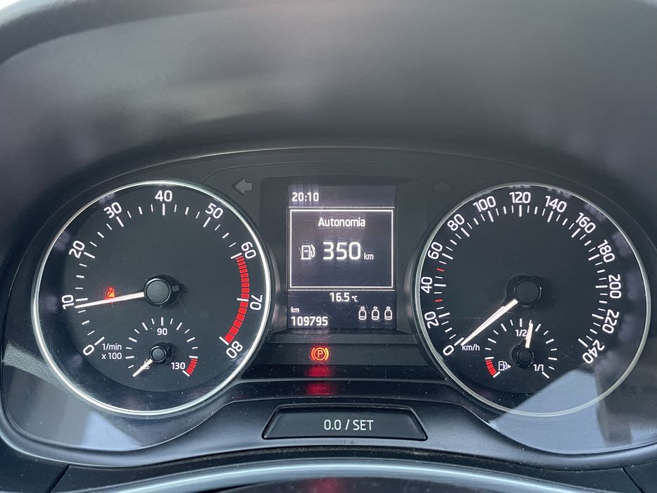 Skoda Fabia 1.0 gasolina