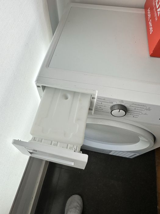 Máquinas de lavar e secar roupa Beko semi-novas