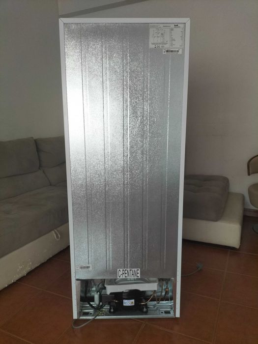 Frigorífico Combinado Kunft Pouco Uso