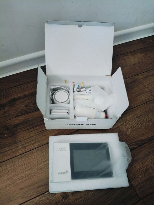 Alarm Smart security alarm system