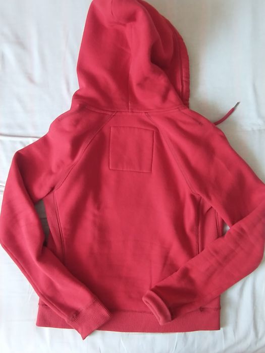 Abercrombie & Fitch bluza z kapturem