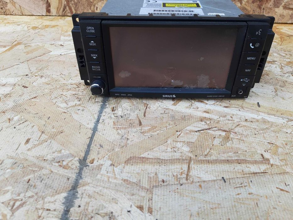 Radio Chrysler Grand Voyager Dodge Grand Caravan 08-10r