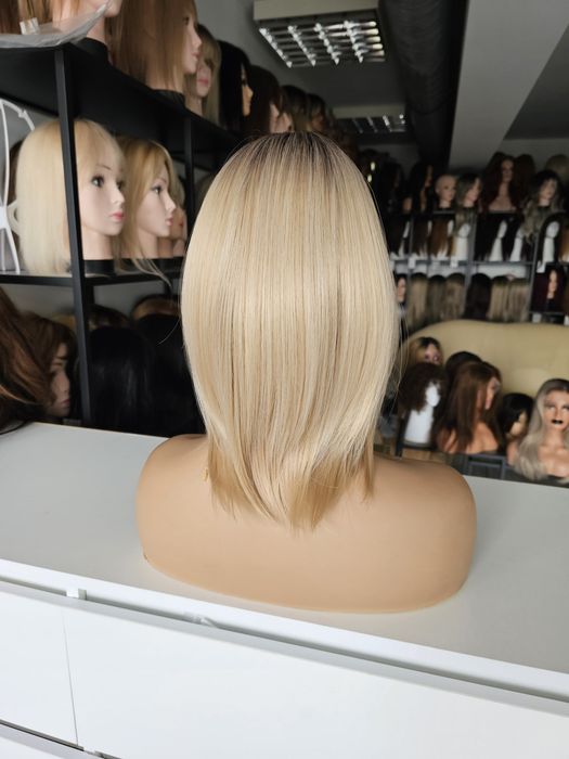 Lekki tupet topper blond z odrostem Lisa naturalnych efekt
