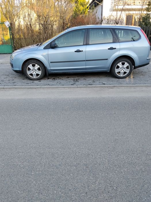 Sprzedam Ford Focus 1.8 benzyna