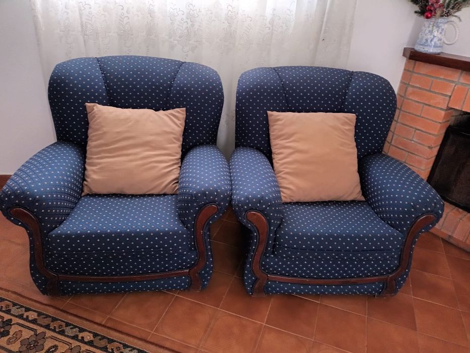 Móveis de sala e quarto