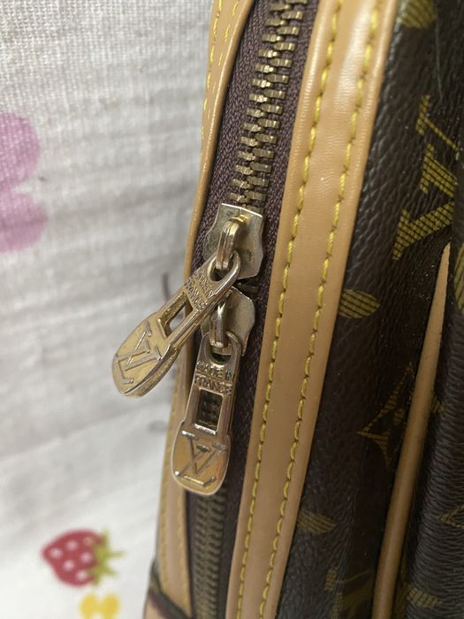 Сумочка Louis Vuitton