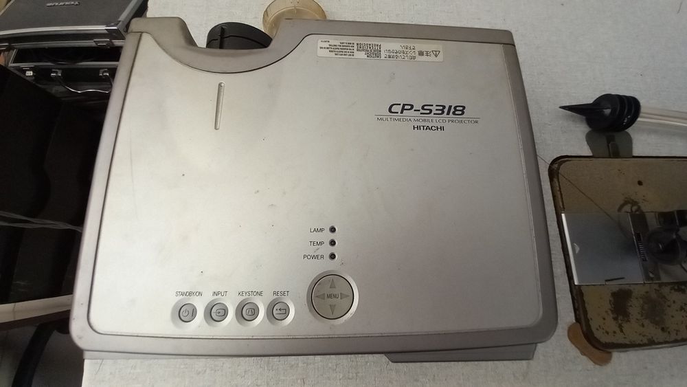 Two projectors in good condition64170785515521123