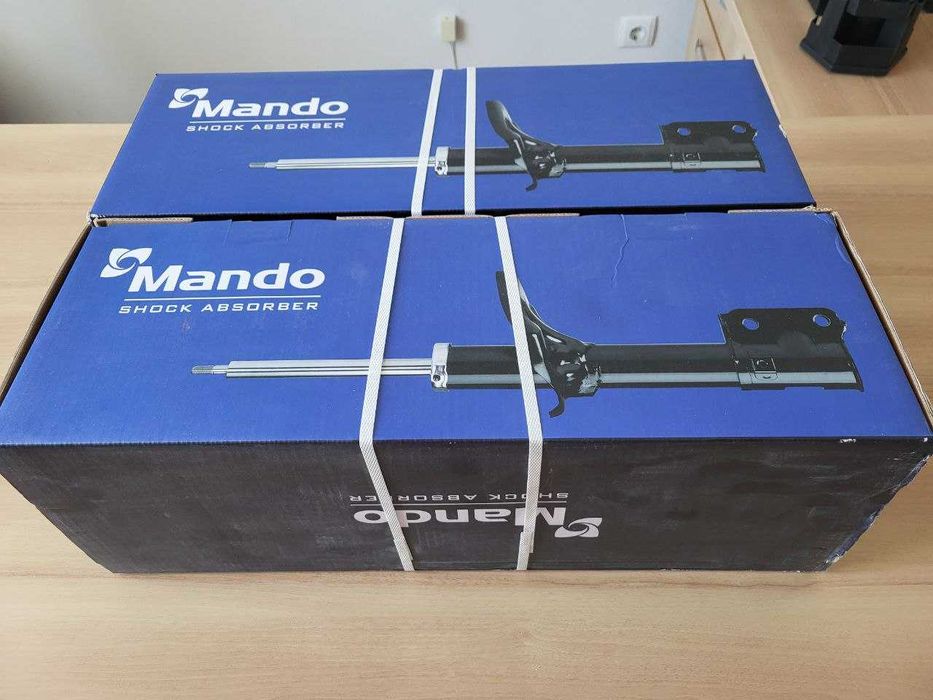 Амортизаторы передние на Hyundai Santa Fe  EX546502B500,  EX546602B500