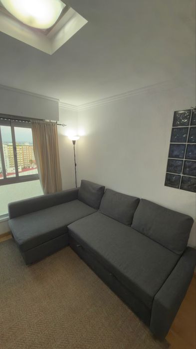 Sofá  FRIHETEN ikea