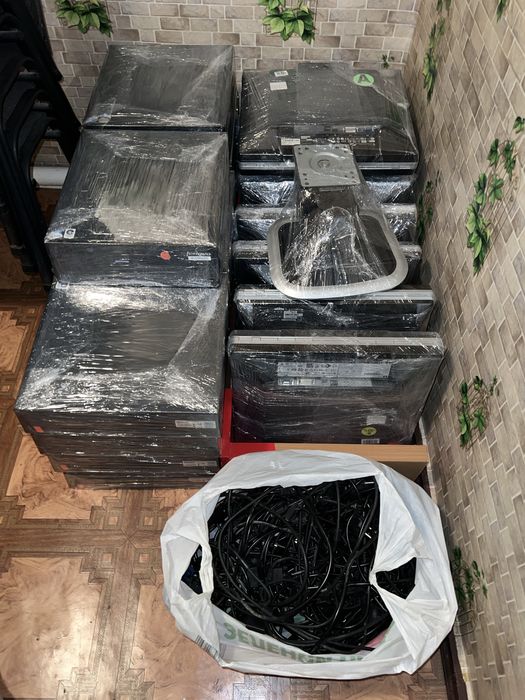 Дешев монітори 16шт. розмір 19 , для колл центра, ігрового зала