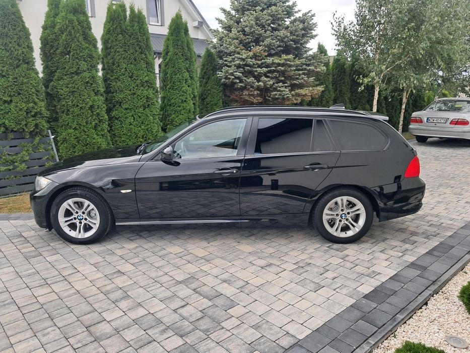 BMW Seria 3 E91 2011r