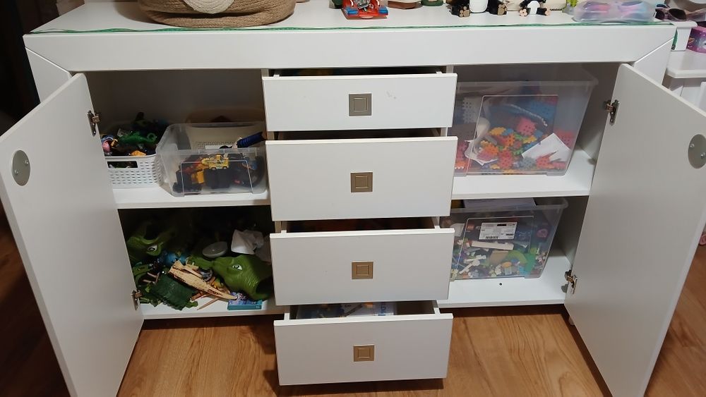 Komoda mezo BRW biała  144x88x39.