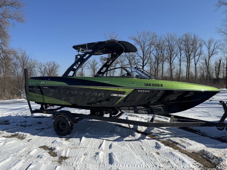Катер Malibu 22VLX 2015р