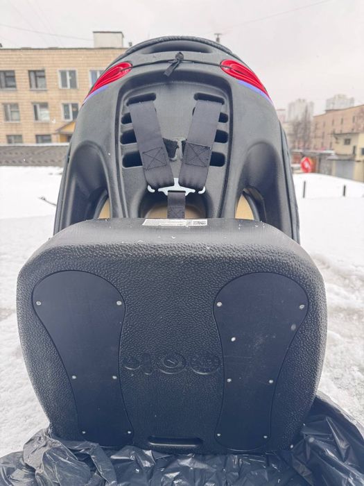 Дитяче автокрісло Bambi