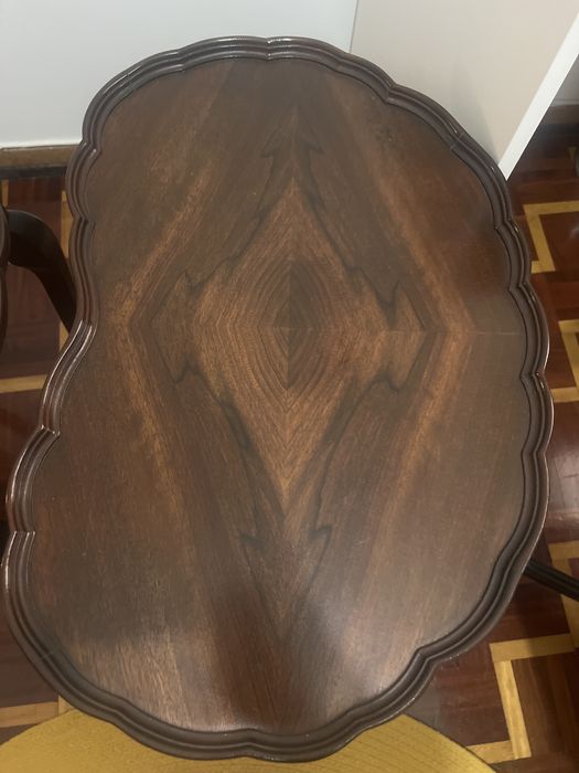 Conjunto de 3 Mesas de Apoio/Ninho em Madeira – Estilo Clássico