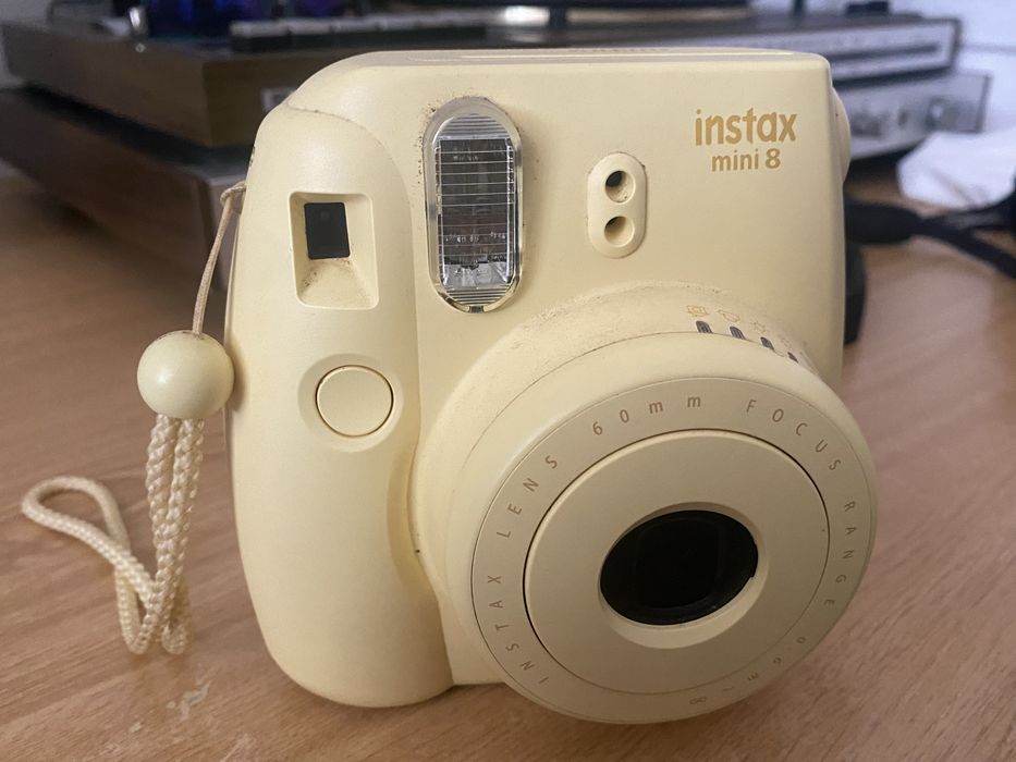Vendo máquina fotográfica Instax 8