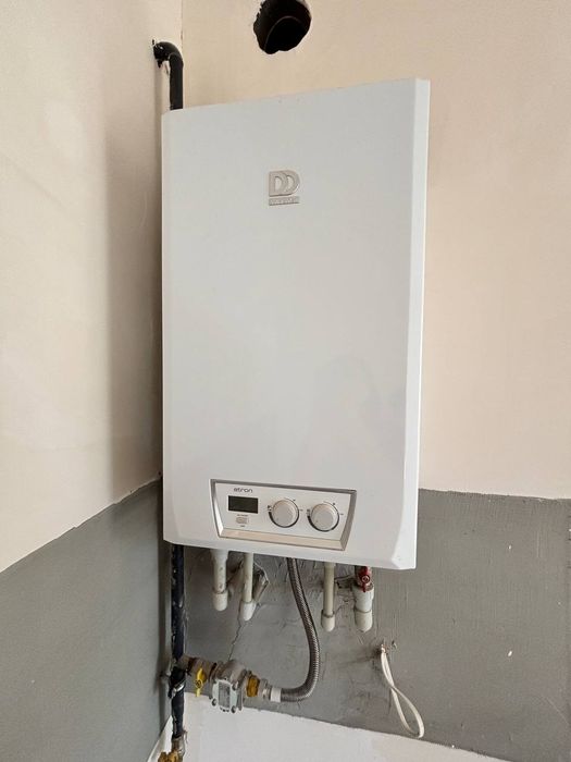 Продам Будинок  6 соток землі