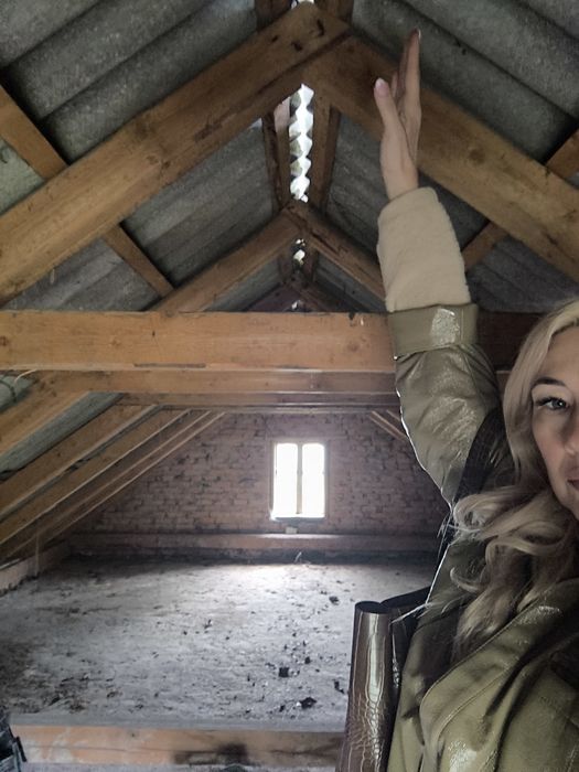 Будинок продаж с Жуків Незалежності