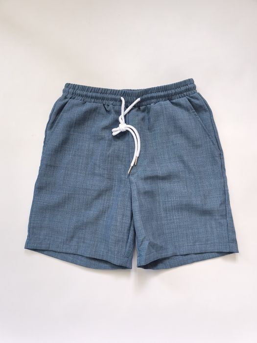 Літній комплект одягу: шорти та футболка