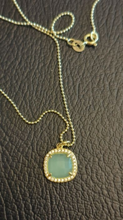 Colar em prata com pedra