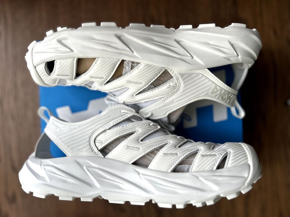 Кросівки Hoka Hopara