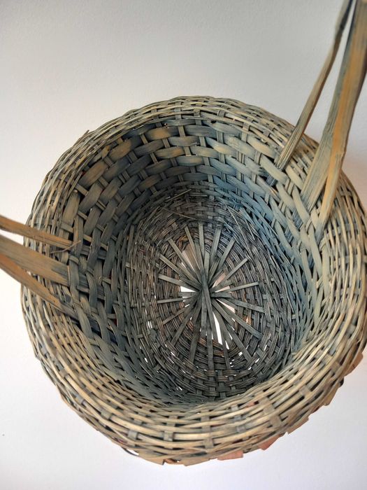 Cestinha em verga / vime
