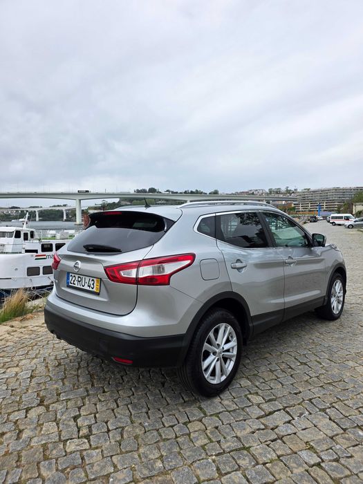 Nissan Qashqai 1.5 dCi N-Connecta J18+Led  2016 164.435km — photo 3
