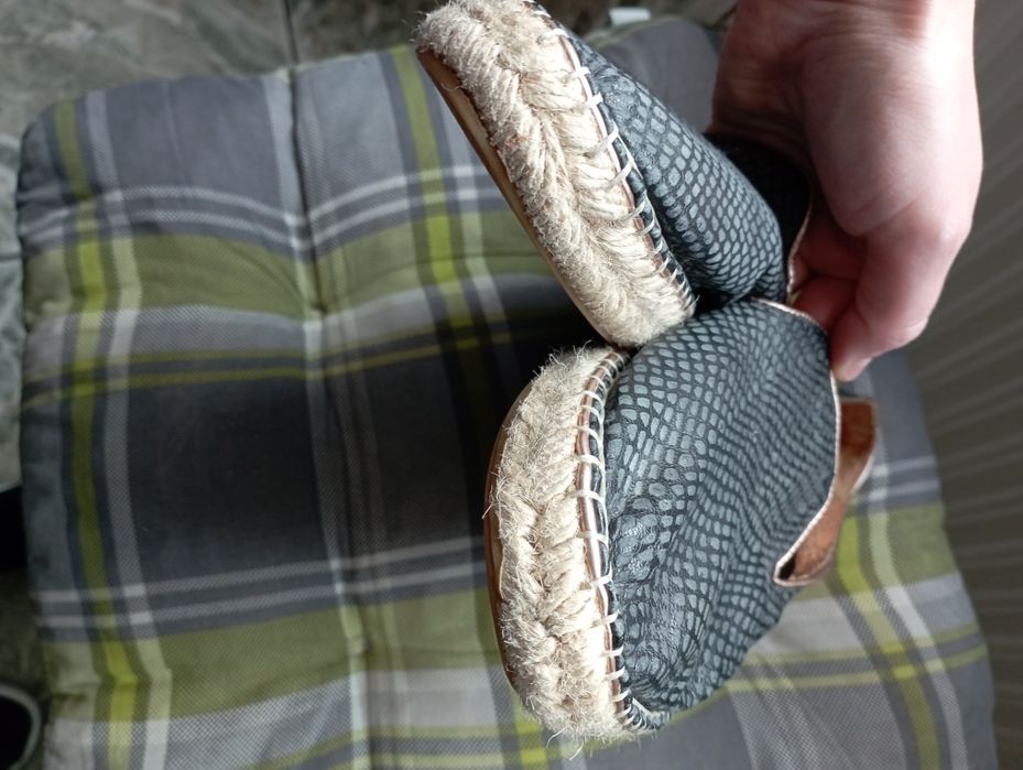 Buty espadryle Manfield