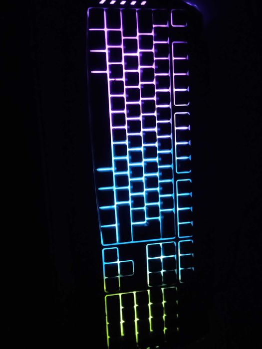 Teclado Krom Kyra. Rgb gaming keyboard. Teclado semi mecânico.